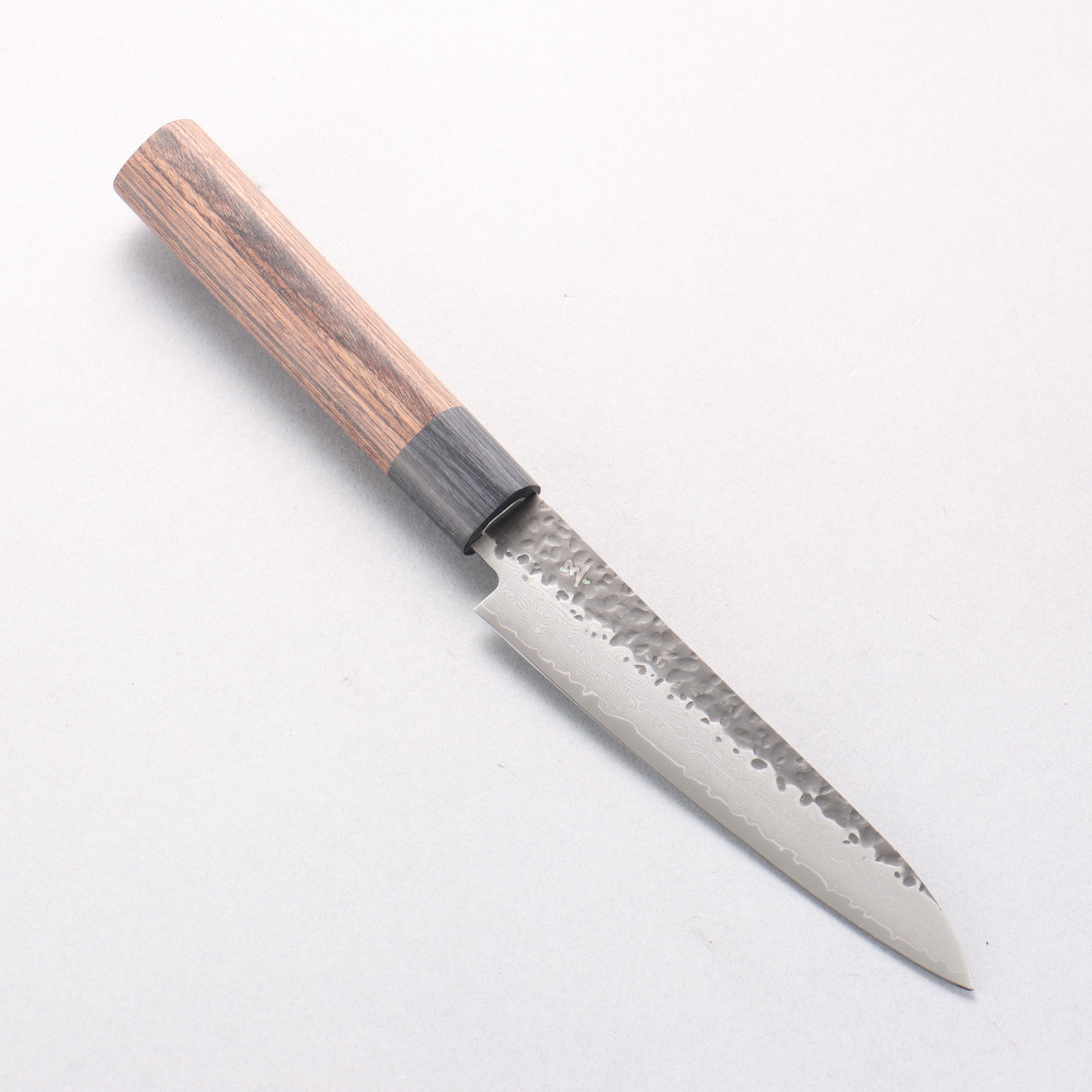 Shizu Gen VG10 Petty-Utility, gehämmert, schwarz, 130 mm, brauner Pakkaholzgriff