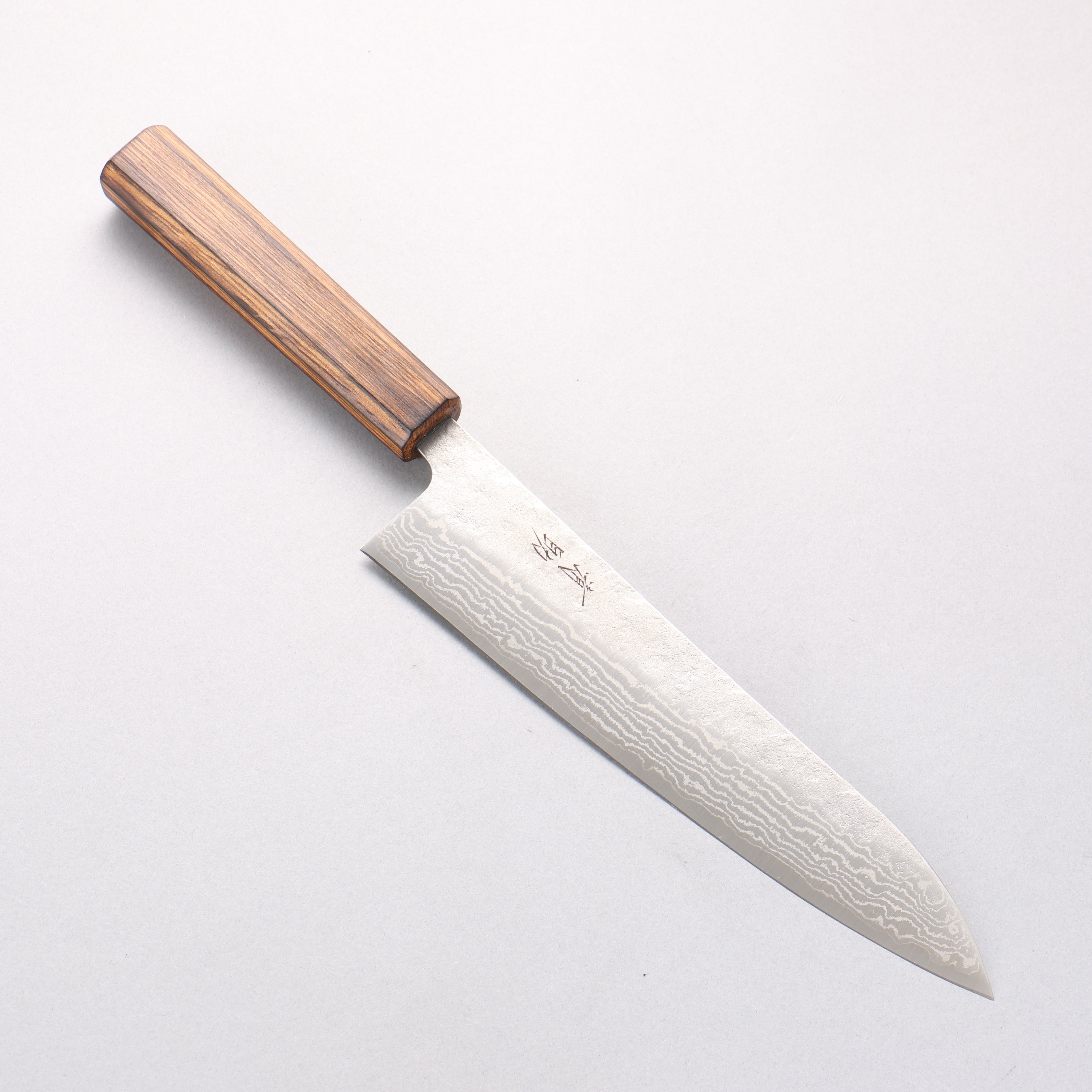 Seisuke Edelstahl 440C, gehämmerter Damast, Gyuto, 210 mm, Eichengriff