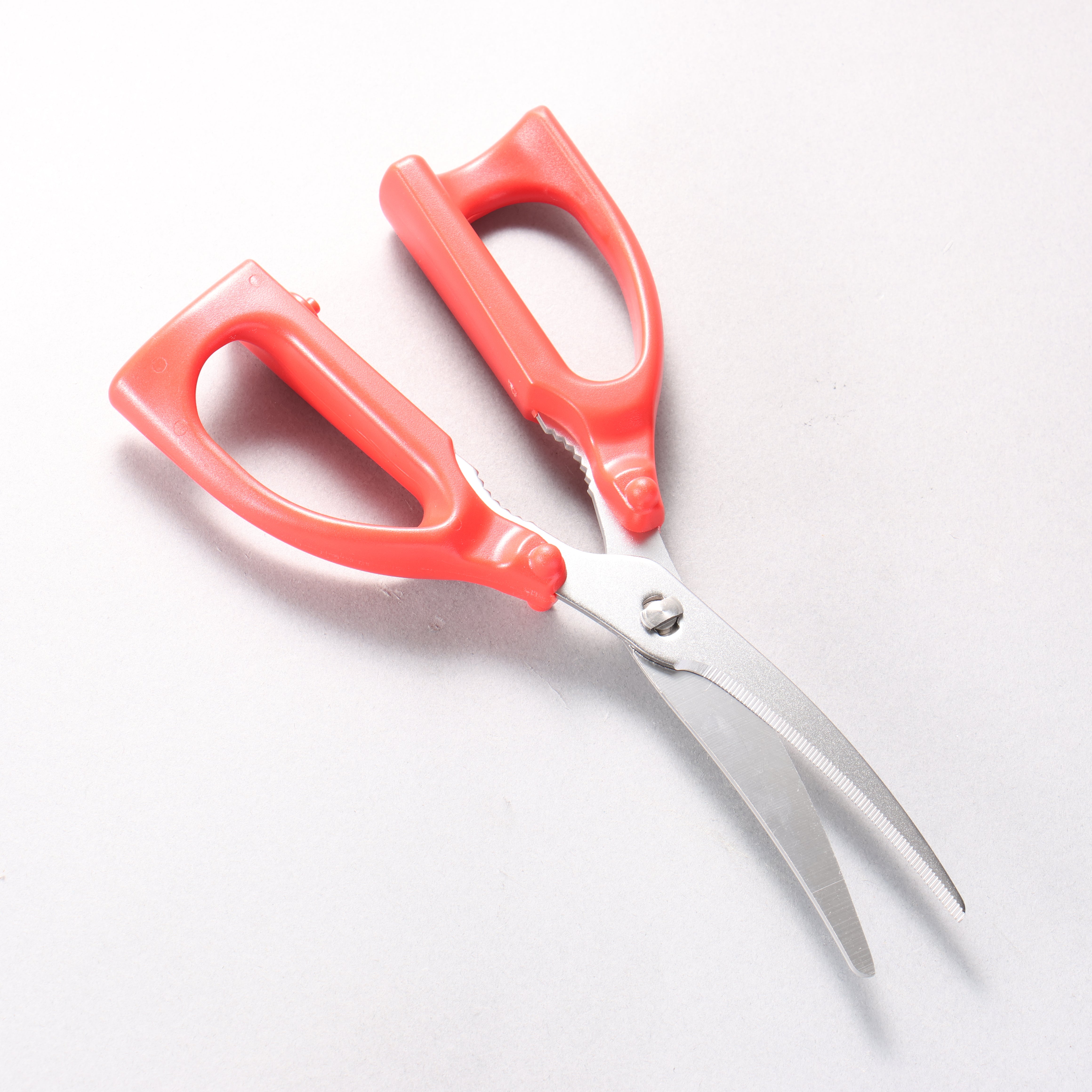 Seki No Hamono Scissors That Are Gentle to the Hand Stainless Steel  Red Plastic Handle 92mm x 210mm x 25mm