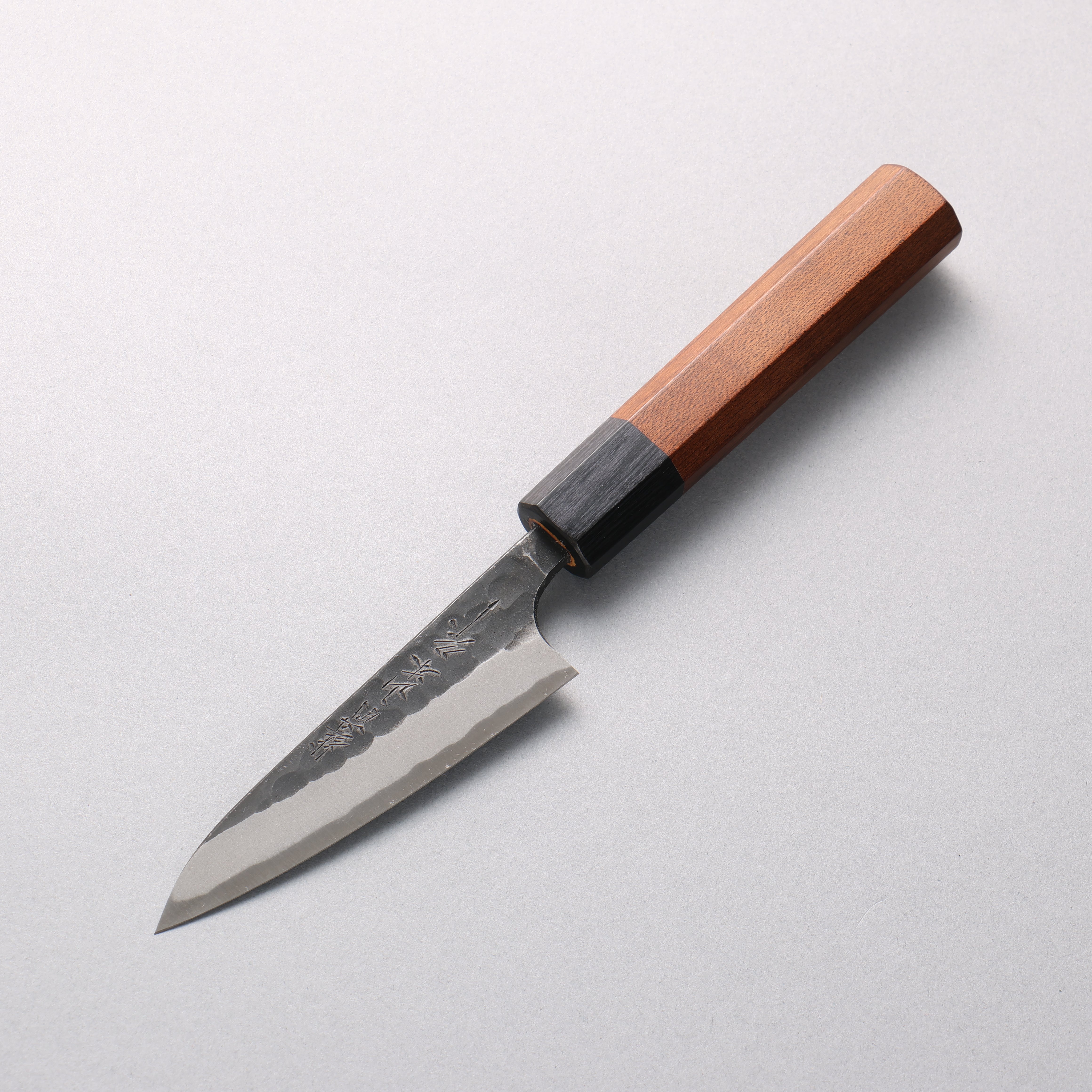 Nao Yamamoto Blue Super Kurouchi Hammered(Maru) Petty-Utility 100mm Maple Stabilized Handle - Japanny - Best Japanese Knife