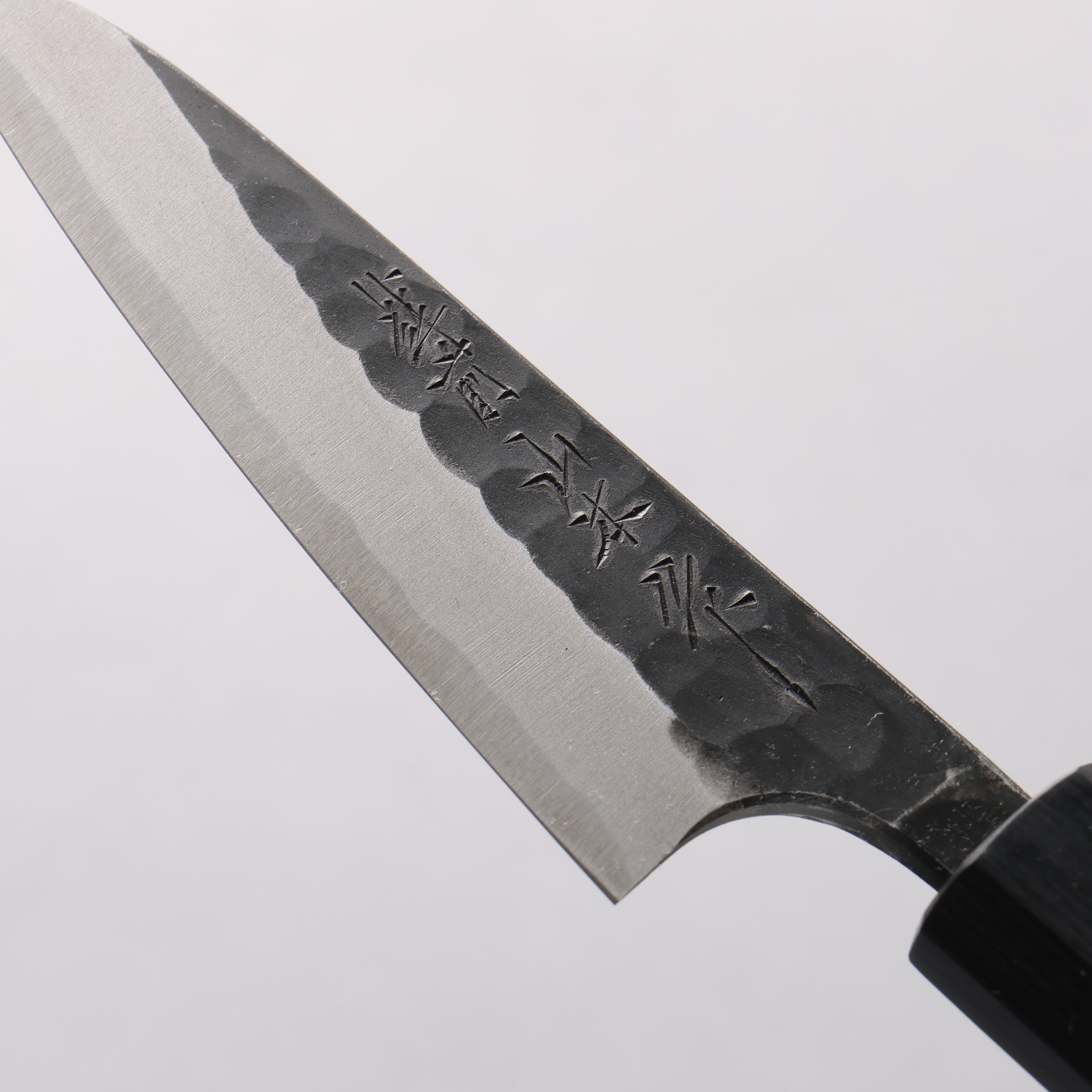 Nao Yamamoto Blue Super Kurouchi Hammered(Maru) Petty-Utility 100mm Maple Stabilized Handle - Japanny - Best Japanese Knife