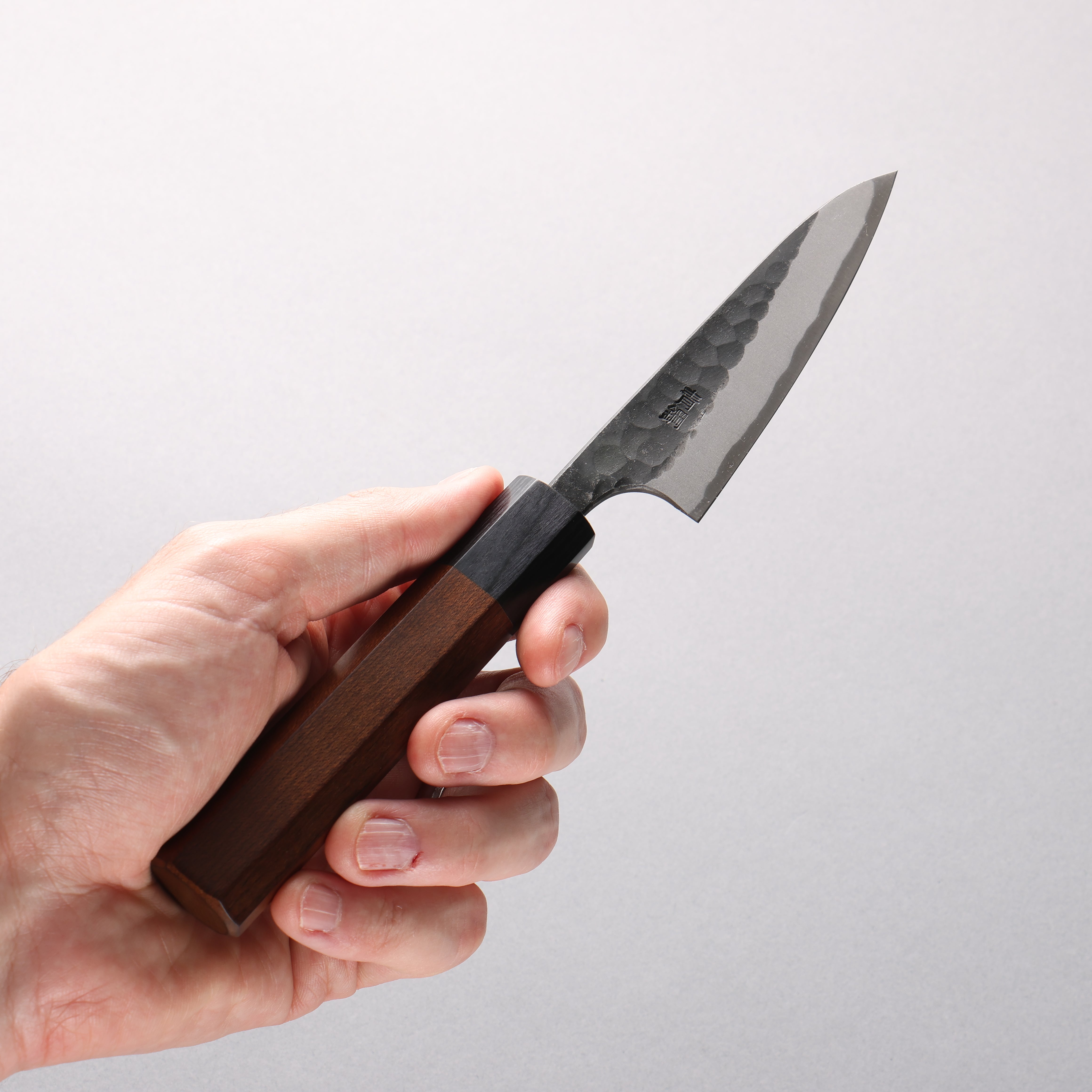 Nao Yamamoto Blue Super Kurouchi Hammered(Maru) Petty-Utility 100mm Maple Stabilized Handle - Japanny - Best Japanese Knife