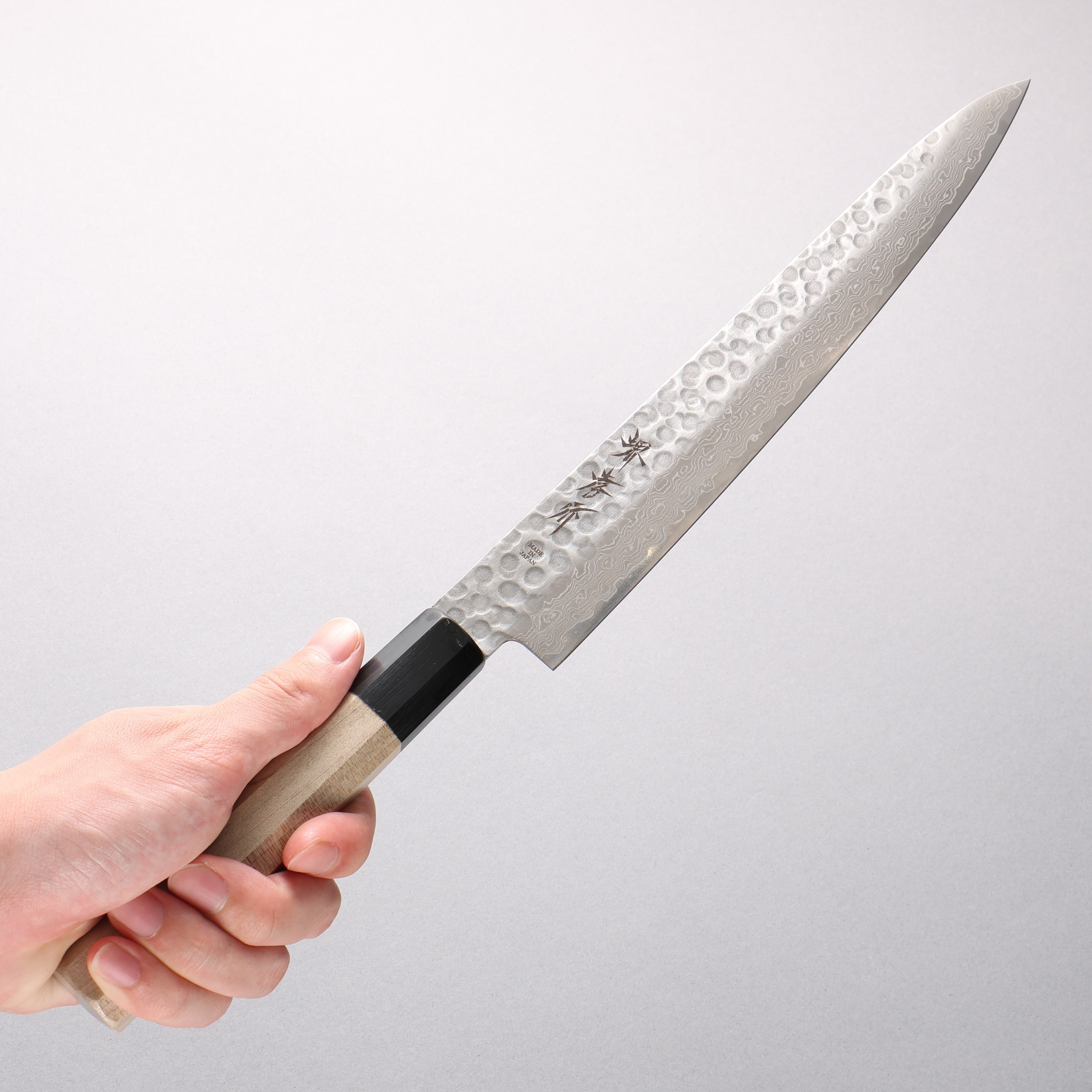 Sakai Takayuki AUS10 45 Layer Damascus Sujihiki 240mm Magnolia Handle