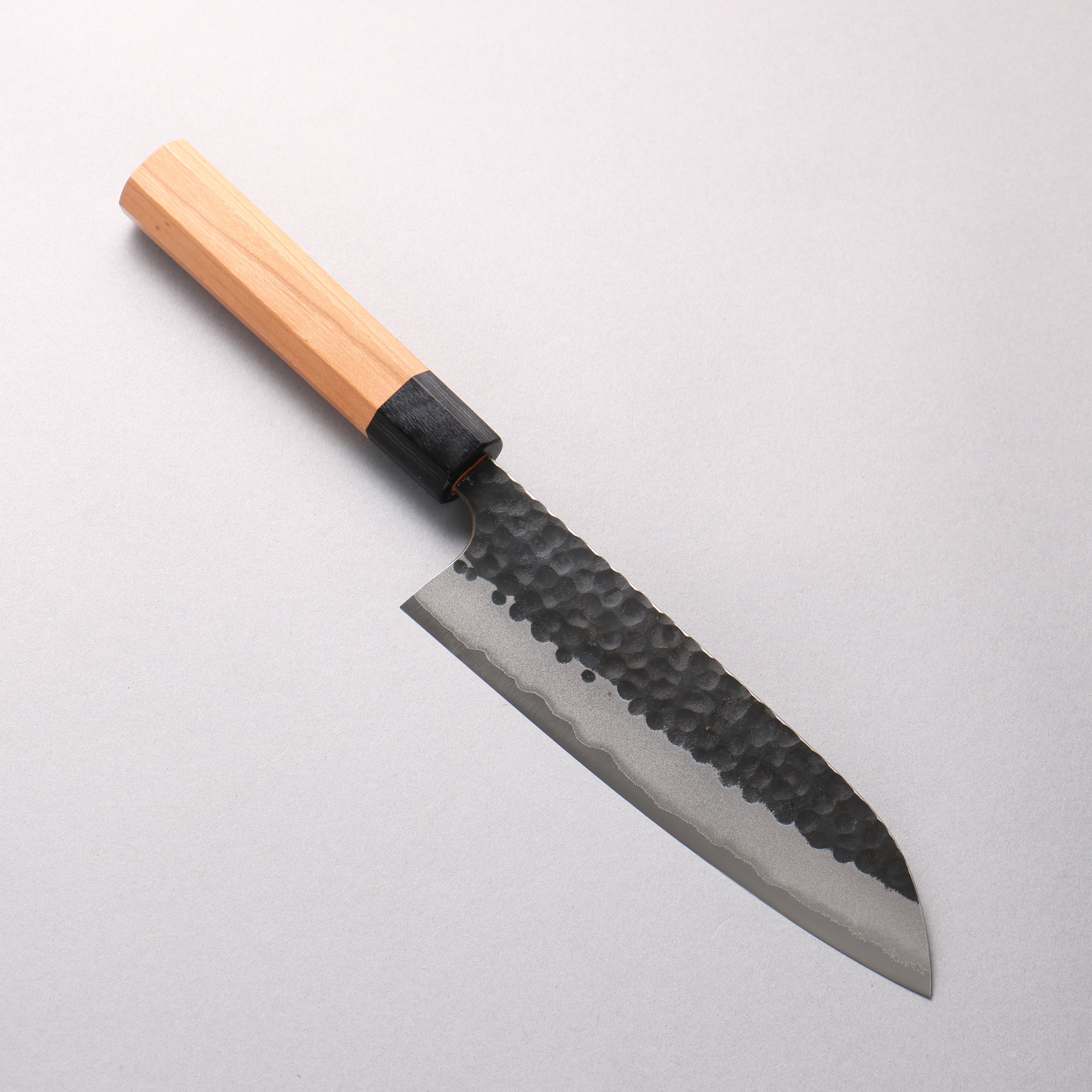 Masakage Koishi Blue Super Black Finish Santoku 165 mm Manche en cerisier américain