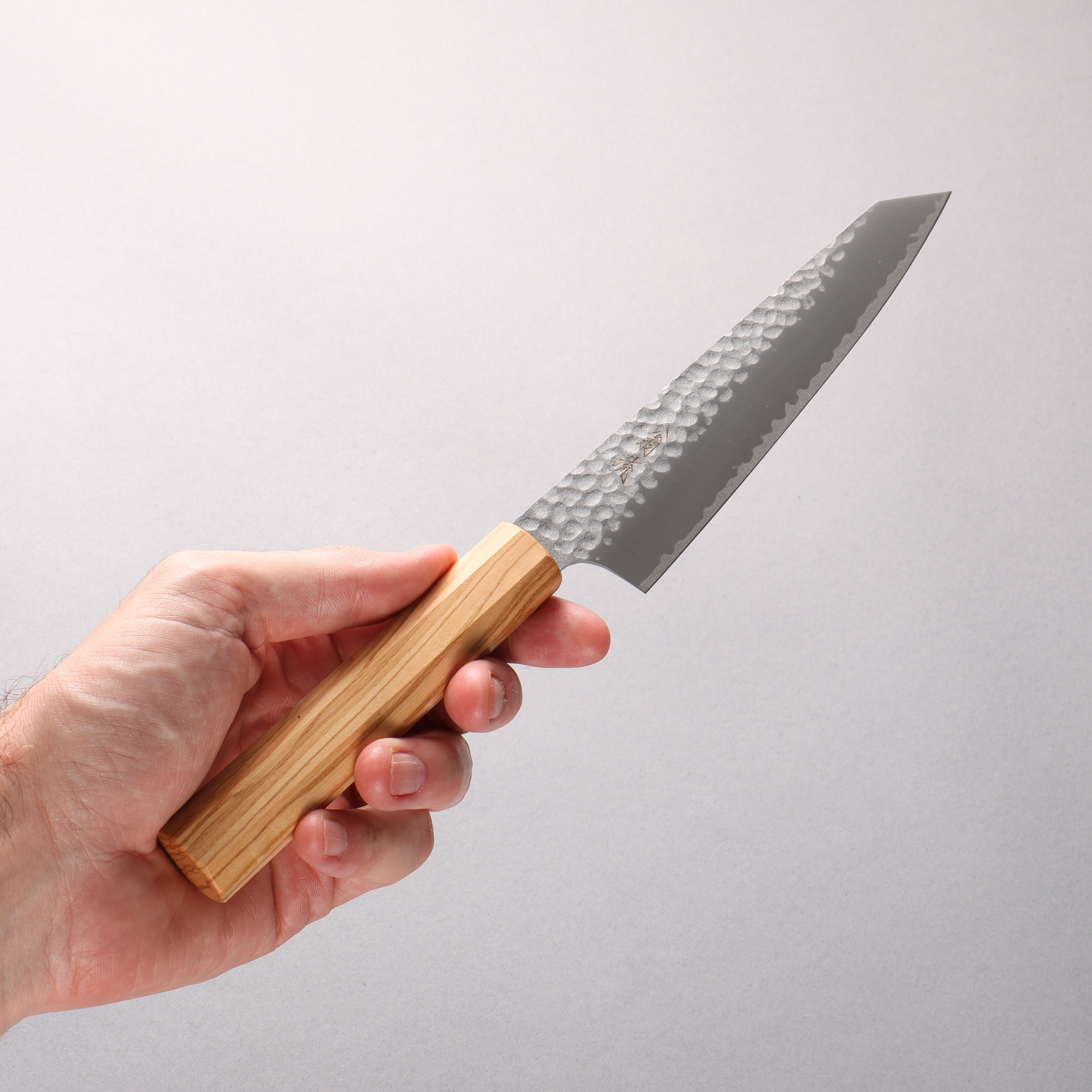 Oul VG10 Hammered Kiritsuke Petty-Utility 150mm Olive tree Handle - Japanny - Best Japanese Knife