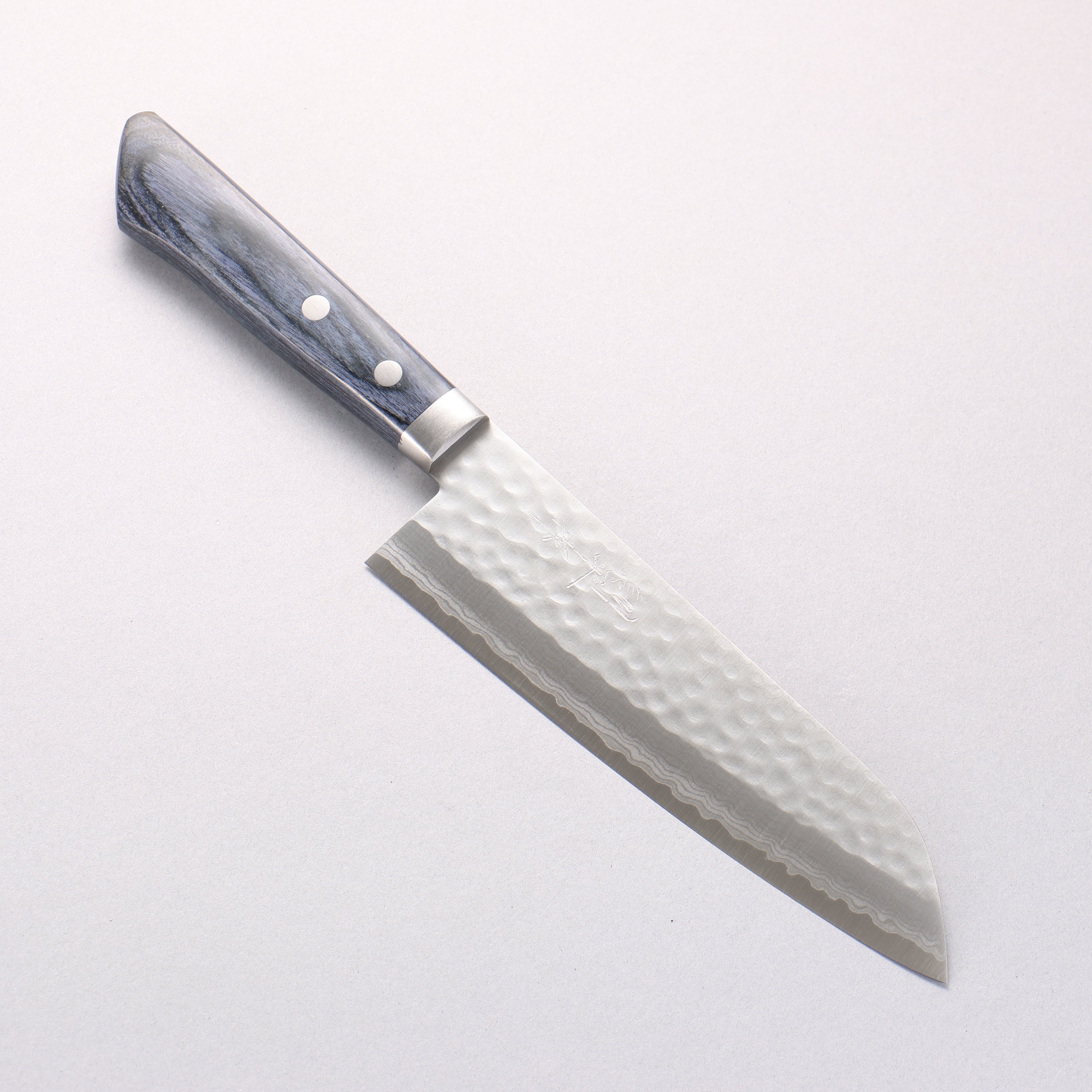 Kunihira Kokuryu VG10 Hammered Damascus Santoku 170mm Navy blue Pakka wood Handle