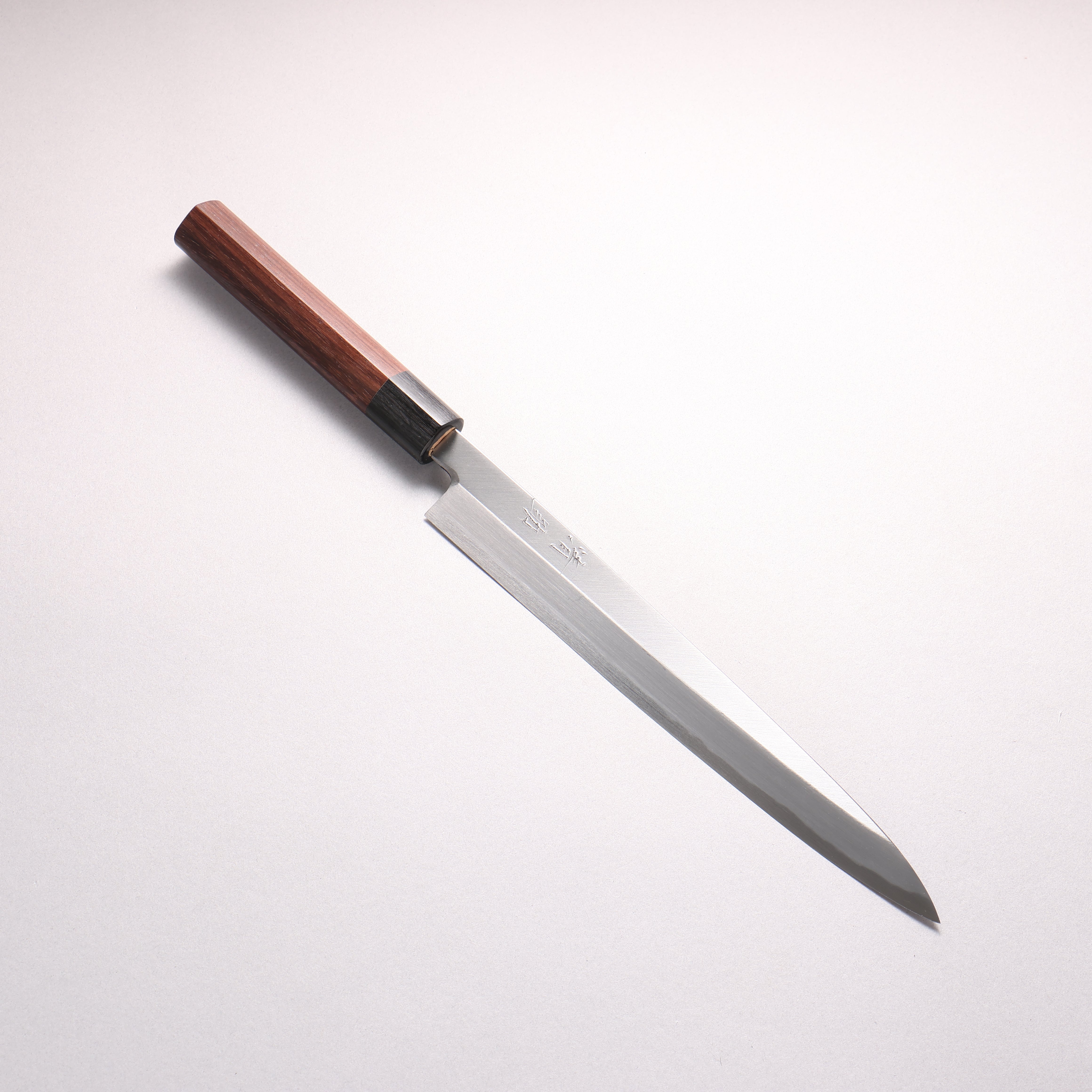 Seisuke White Steel Kasumitogi Yanagiba 240mm Rosewood (ferrule: Black Pakka wood) Shinogi Handle - Japanny - Best Japanese Knife