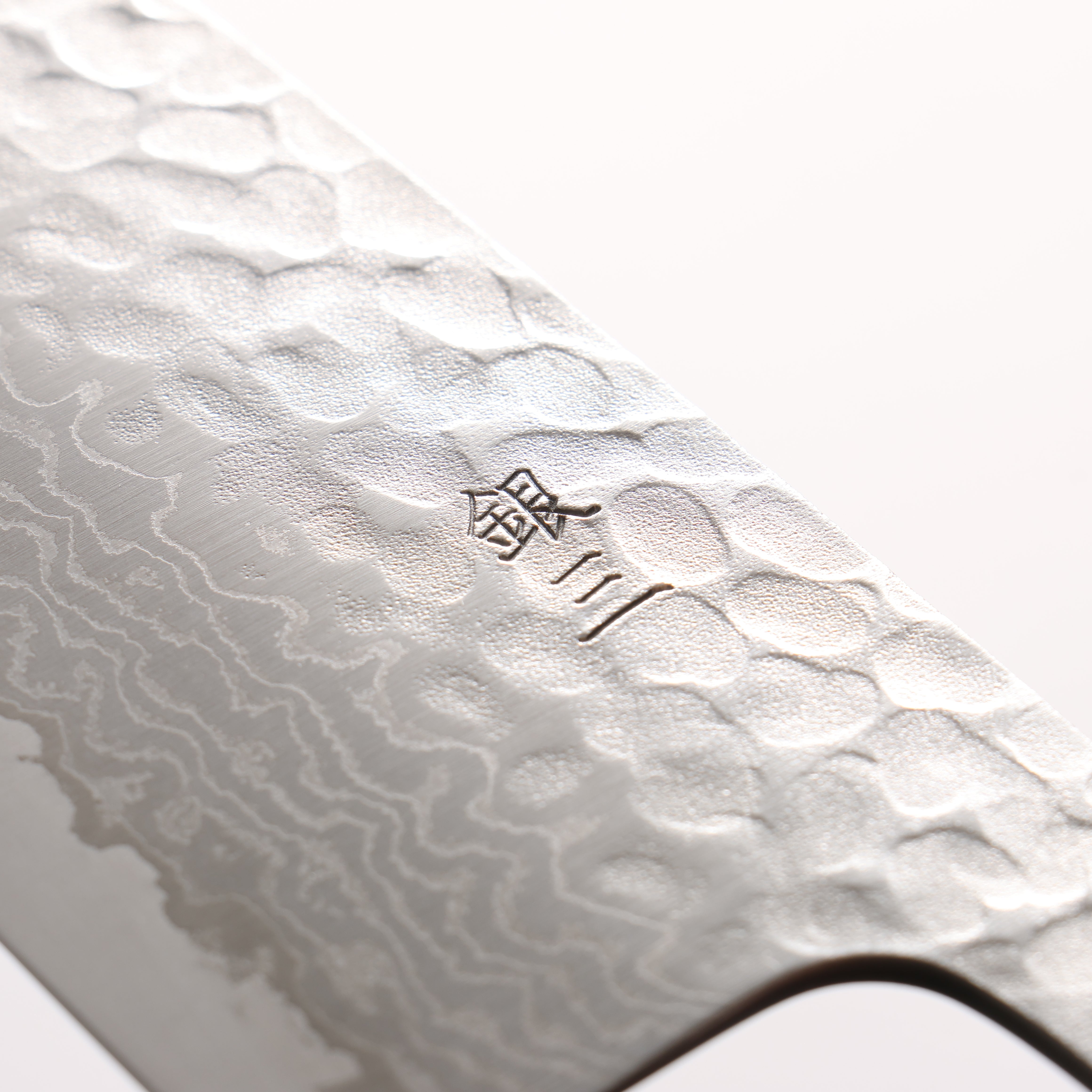 Oul Silver Steel No.3 Hammered Damascus Santoku 165mm Burnt Oak (Lacquered) Handle - Japanny - Best Japanese Knife