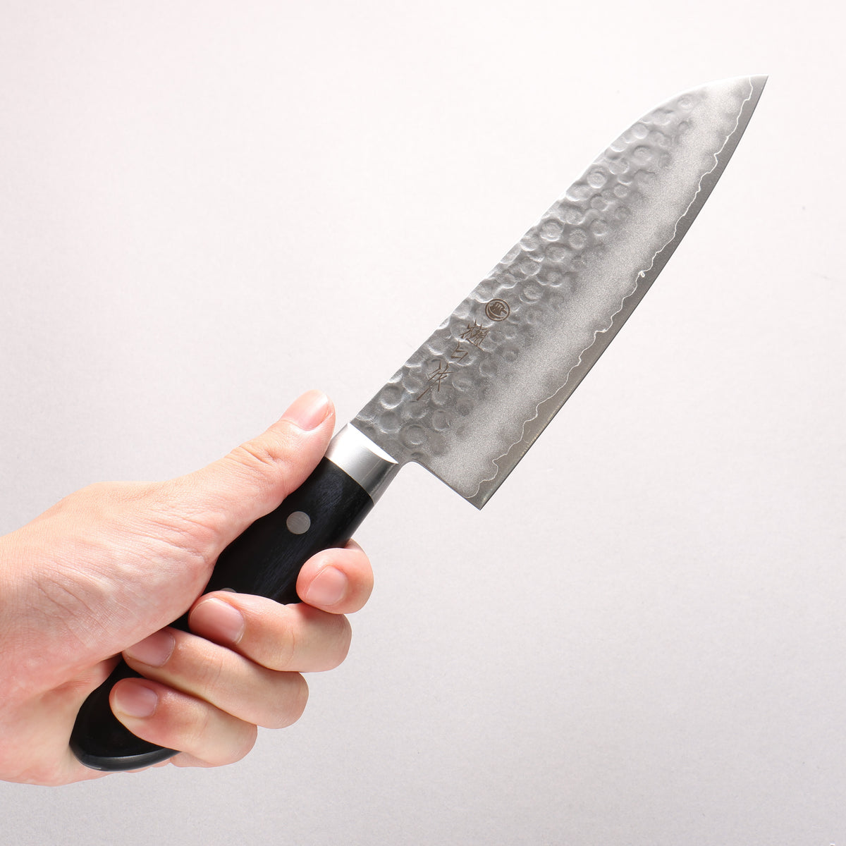 Higuchi VG10 Hammered Santoku 180mm Navy blue Pakka wood Handle - Japanny - Best Japanese Knife