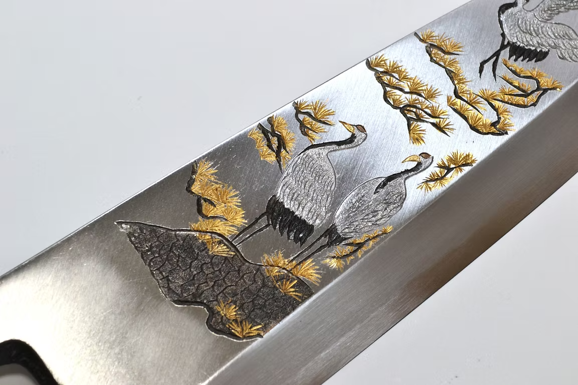 Sakai Takayuki Metal Decorated Engraving by Kubota Syōkaku White Steel Kasumitogi Deba 240mm Magnolia (Ferrule: Water Buffalo Horn) Handle - Japanny - Best Japanese Knife