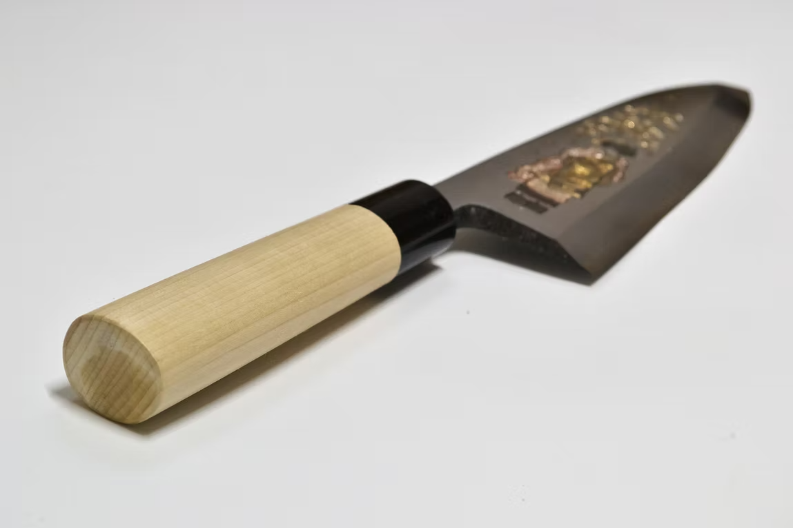 Sakai Takayuki Metal Decorated Engraving by Kubota Maiko and Sakura White Steel Kasumitogi Deba 240mm Magnolia (Ferrule: Water Buffalo Horn) Handle - Japanny - Best Japanese Knife