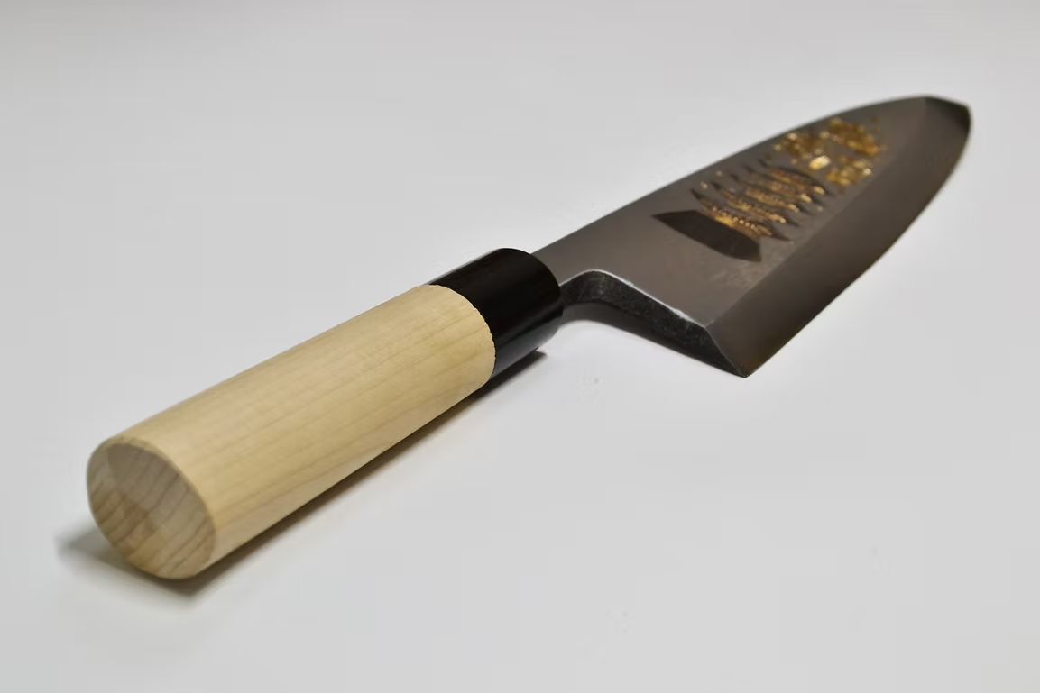 Sakai Takayuki Metal Decorated Engraving by Kubota Five-Storied Pagoda White Steel Kasumitogi Deba 240mm Magnolia (Ferrule: Water Buffalo Horn) Handle - Japanny - Best Japanese Knife