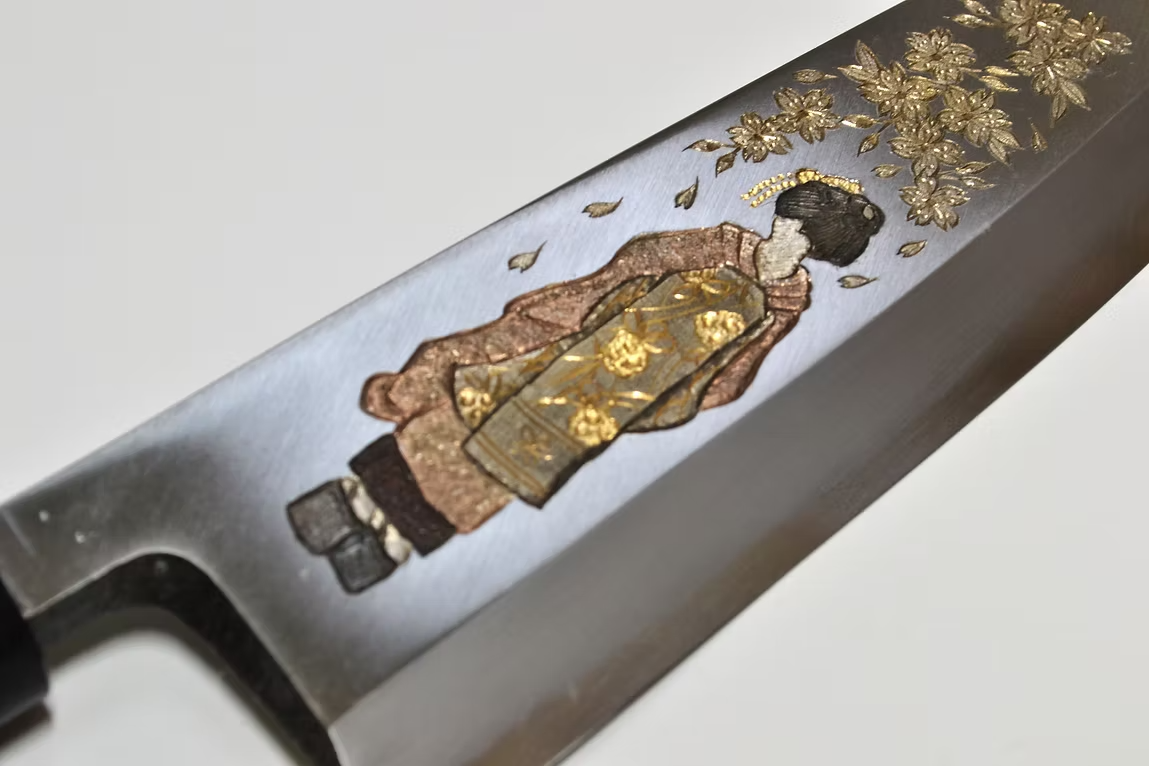 Sakai Takayuki Metal Decorated Engraving by Kubota Maiko and Sakura White Steel Kasumitogi Deba 240mm Magnolia (Ferrule: Water Buffalo Horn) Handle - Japanny - Best Japanese Knife