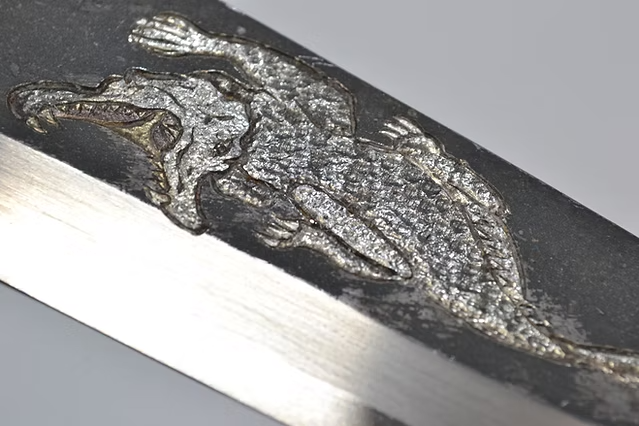 Sakai Takayuki Metal Decorated Engraving by Kubota Crocodile White Steel No.2 Black Finished Deba 165mm Ebony Wood (ferrule: Black Water Buffalo Horn And Silver Ring) Handle - Japanny - Best Japanese Knife