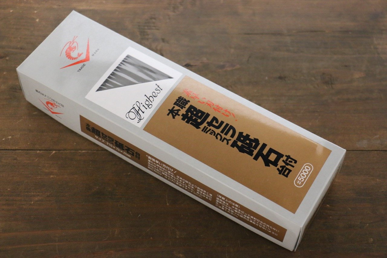 Naniwa Ceramic Chosera Fine Sharpening Stone with Plastic Base- #5000 - Japanny - Best Japanese Knife