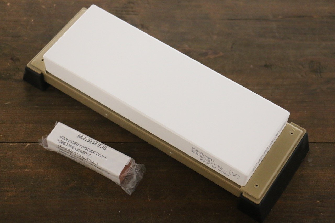 Suehiro CERAX 8080 Ceramic Fine Sharpening Stone with Plastic Base - #8000 - Japanny - Best Japanese Knife