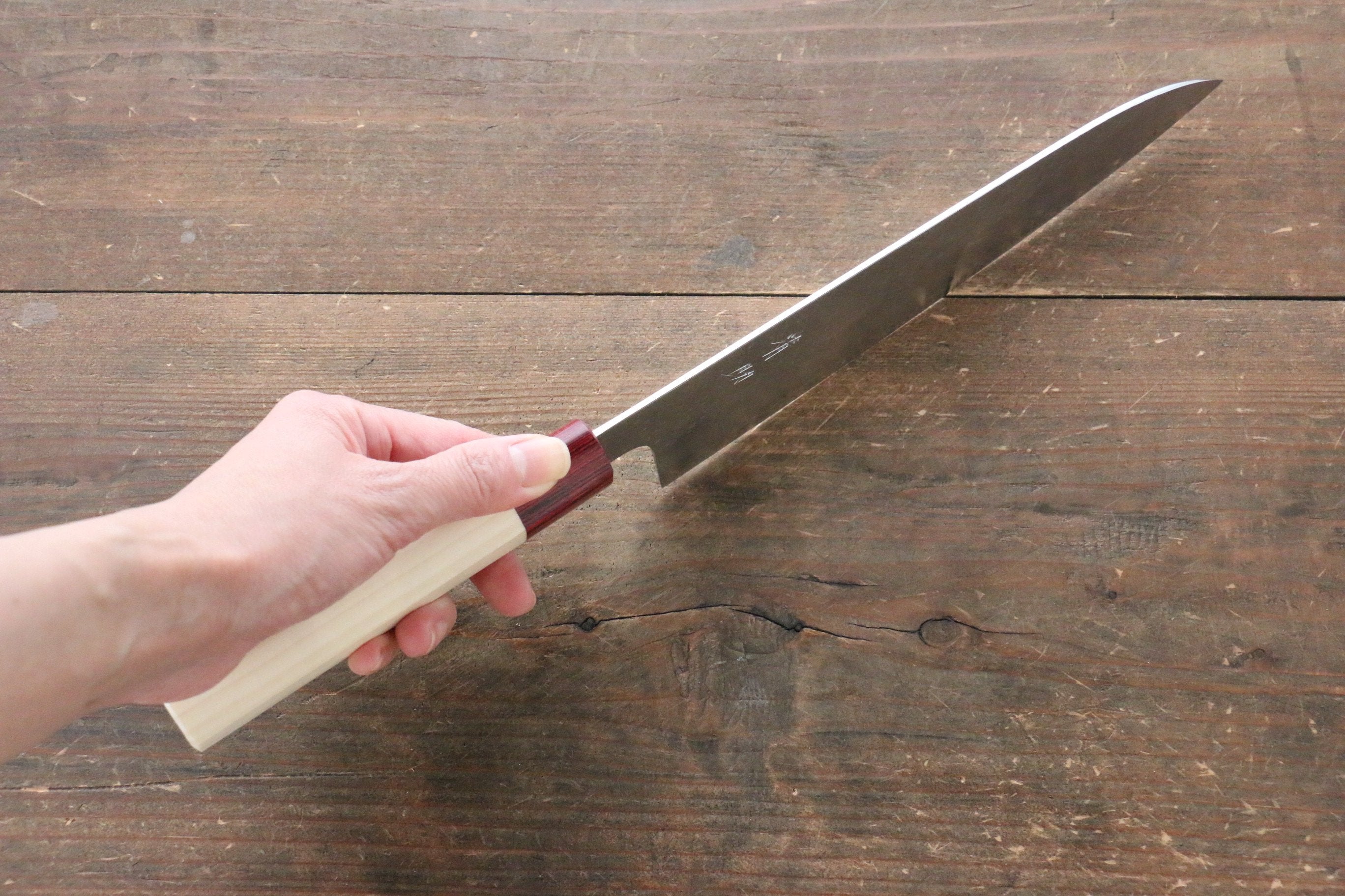 Seisuke VG10 16 Layer Hammered Damascus Gyuto 210mm with Magnolia Handle - Japanny - Best Japanese Knife